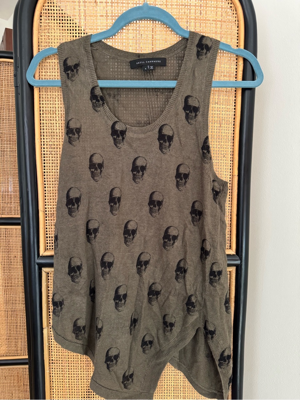 Swell Olive Skull Print Linen Sleeveless Tank Top